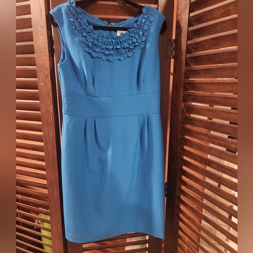 Elegant Blue Sleeveless Dress